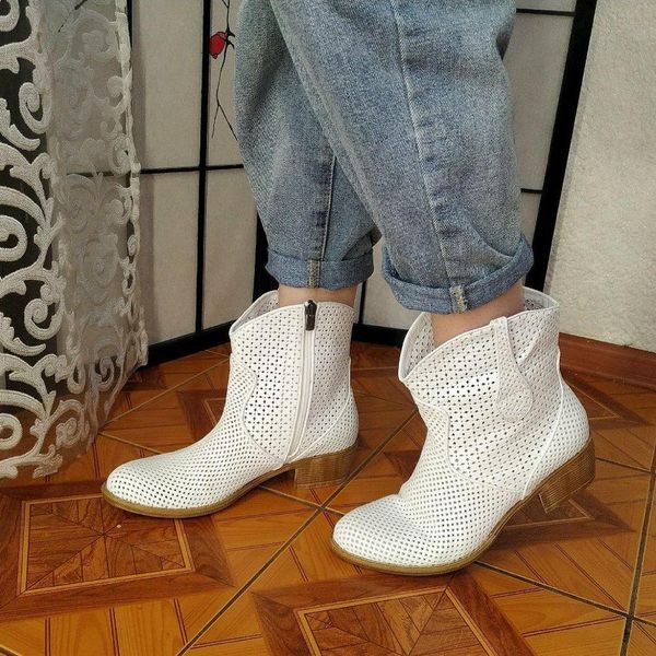 dress shoes sail-lakers genuine leather women's spring summer boots female ankle ladies casual zipper retro block hollow out breat, Black
dress shoes sail-lakers genuine leather women's spring summer boots female ankle ladies casual zipper retro block hollow out breat, Black