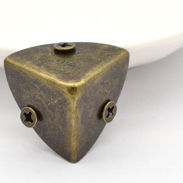 craft tools antique bronze metal wrap angle corners protector tool box corner furniture decor hardware edge with screws 10pcs
craft tools antique bronze metal wrap angle corners protector tool box corner furniture decor hardware edge with screws 10pcs