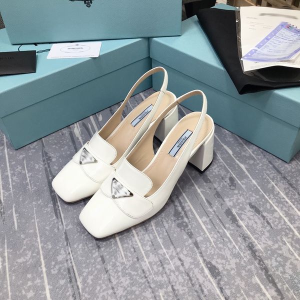 2021 good quality fashion women luxurys designers shoes designer sandals womens luxury high heels sandal dress shoess with box size 35-41 -b, Black
2021 good quality fashion women luxurys designers shoes designer sandals womens luxury high heels sandal dress shoess with box size 35-41 -b, Black