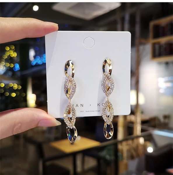 stud korean version of exaggerated hollow chain earrings metal simple personality female temperament all-match jewelry, Golden;silver
stud korean version of exaggerated hollow chain earrings metal simple personality female temperament all-match jewelry, Golden;silver