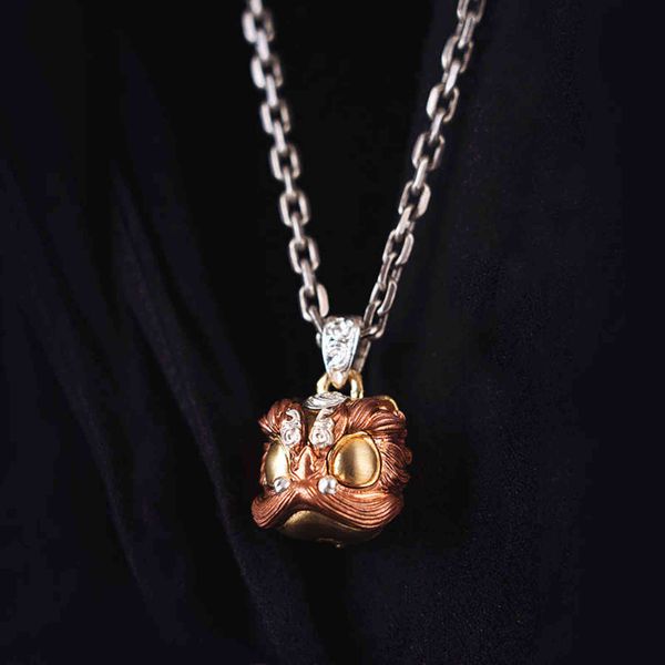 new lion dance pendant brass men and women necklace couple birthday gift jewelry accessories, Silver
new lion dance pendant brass men and women necklace couple birthday gift jewelry accessories, Silver