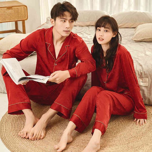yaoting's new satin pajamas women's spring and summer silk long sleeve trousers jacquard thin home suit 2204, Black;red
yaoting's new satin pajamas women's spring and summer silk long sleeve trousers jacquard thin home suit 2204, Black;red