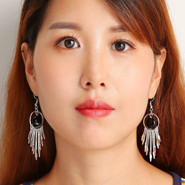 gold long tassel pendant trendy water drop inlaid personality ear clip earrings jewelry for women wholesale, Silver
gold long tassel pendant trendy water drop inlaid personality ear clip earrings jewelry for women wholesale, Silver