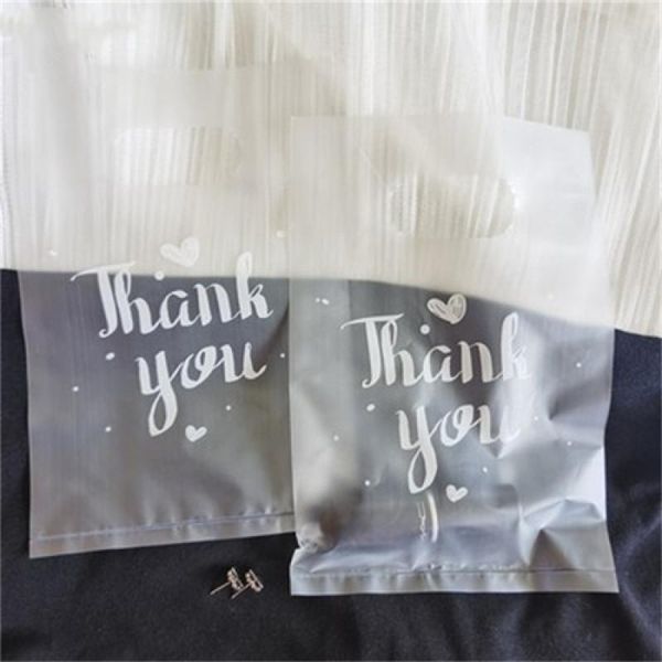 gift wrap thickened bakery packaging bag small fresh dessert bread portable plastic use family friends (50pcs)
gift wrap thickened bakery packaging bag small fresh dessert bread portable plastic use family friends (50pcs)