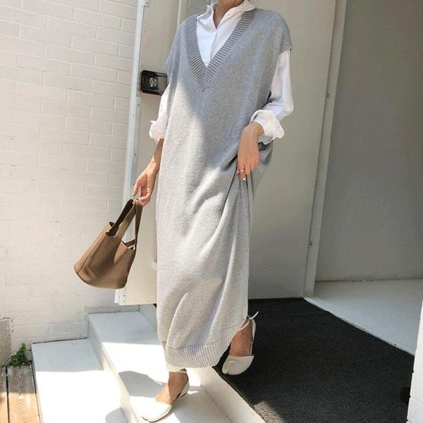 women's vests 2021 autumn winter women dress v-neck knitted elegant oversize sleeveless korean solid lady long dressescl722, Black;white
women's vests 2021 autumn winter women dress v-neck knitted elegant oversize sleeveless korean solid lady long dressescl722, Black;white