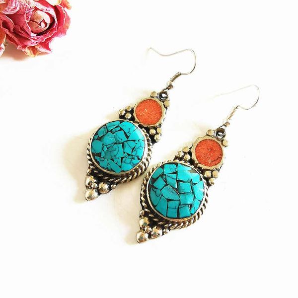 dangle & chandelier nepal handmade vintage earring copper inlay colorful stone e070, Silver
dangle & chandelier nepal handmade vintage earring copper inlay colorful stone e070, Silver