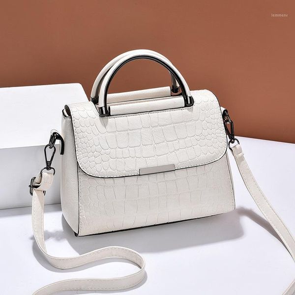 evening bags summer crocodile vintage crossbody for women designer luxury handbags 2021 fashion versatile leather small shoulder bag1
evening bags summer crocodile vintage crossbody for women designer luxury handbags 2021 fashion versatile leather small shoulder bag1