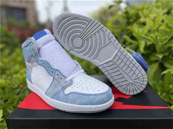 2021 new release 1 high og hyper royal athletic shoes men women light smoke grey white royal blue trainers sneakers with original box 36-47, White;red
2021 new release 1 high og hyper royal athletic shoes men women light smoke grey white royal blue trainers sneakers with original box 36-47, White;red