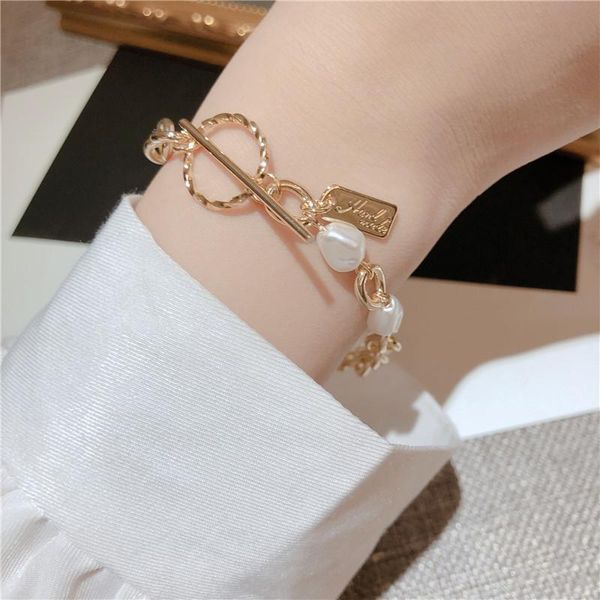 link, chain pearl simple personality female tide net celebrity bracelet t buckle jewelry, Black
link, chain pearl simple personality female tide net celebrity bracelet t buckle jewelry, Black