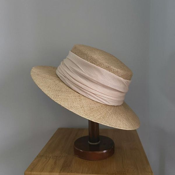 wide brim hats european spring summer simple fashionable light grass flat hat straw travel big eaves sunscreen beach, Blue;gray
wide brim hats european spring summer simple fashionable light grass flat hat straw travel big eaves sunscreen beach, Blue;gray