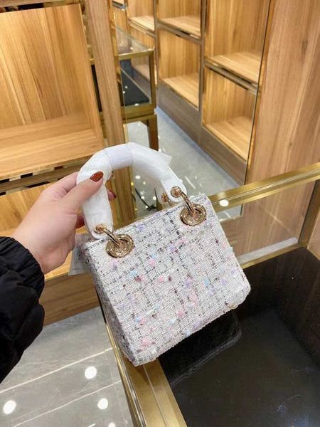 princess lady bag women fashion vintage clutch handbags dot lattice lock rivet patent leather alligator diamond clutch bags
princess lady bag women fashion vintage clutch handbags dot lattice lock rivet patent leather alligator diamond clutch bags