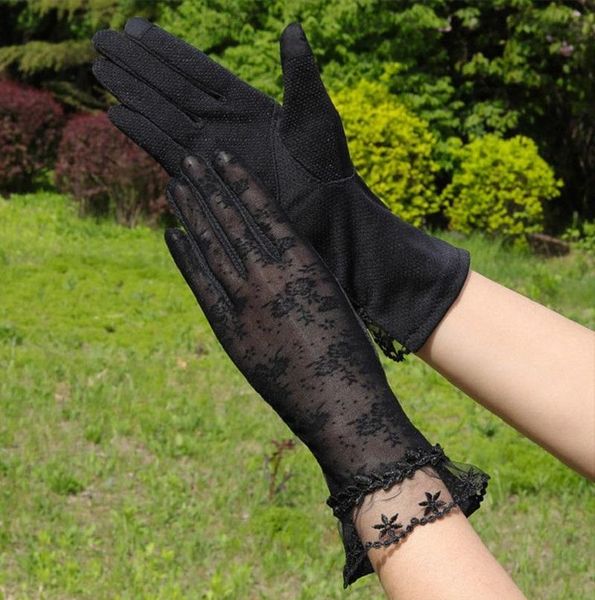five fingers gloves summer women uv sunscreen short sun female fashion silk lace driving of thin touch screen lady 27cm, Blue;gray
five fingers gloves summer women uv sunscreen short sun female fashion silk lace driving of thin touch screen lady 27cm, Blue;gray