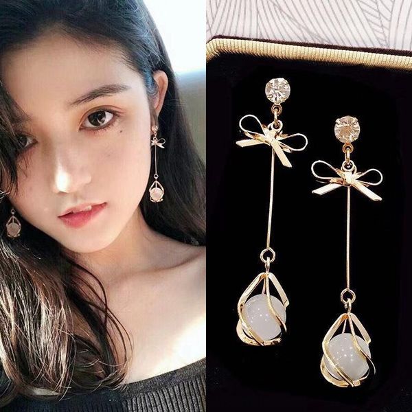 hpy flower temper nd erringsment qulity texture personlity two earrings korean stud temperament net red s925 silver needle earrings, Golden;silver
hpy flower temper nd erringsment qulity texture personlity two earrings korean stud temperament net red s925 silver needle earrings, Golden;silver