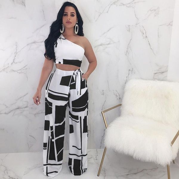 chocomist two-piece geometric pattern design off-the-shoulder long set sq60021, White
chocomist two-piece geometric pattern design off-the-shoulder long set sq60021, White