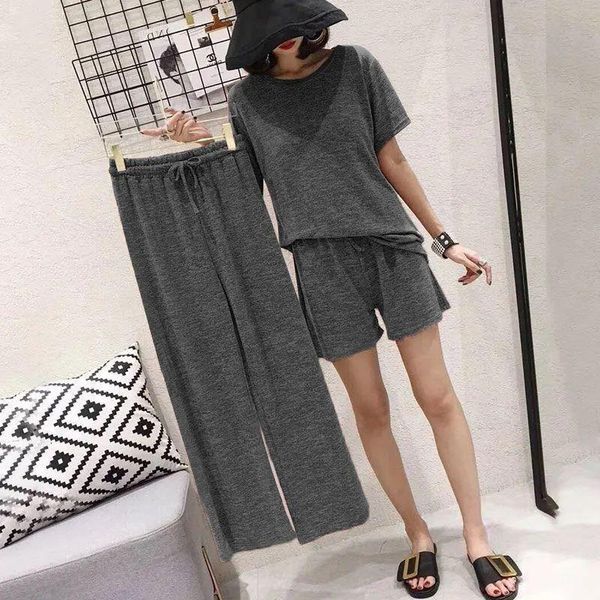yoga outfit casual sports suit breathable t-shirt loose pants two-piece summer women fitness shirt shorts three-piece workout set
yoga outfit casual sports suit breathable t-shirt loose pants two-piece summer women fitness shirt shorts three-piece workout set
