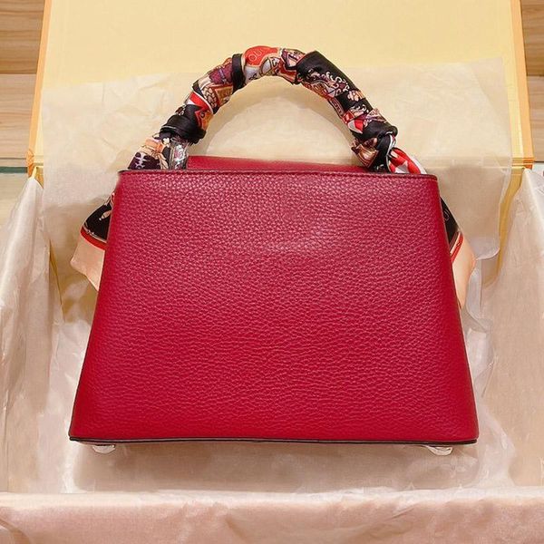 fashion plain women handbags lady shoulder bags cowhide genuine leather stone removable shoulder strap hardware letters internal separation, Black;red
fashion plain women handbags lady shoulder bags cowhide genuine leather stone removable shoulder strap hardware letters internal separation, Black;red