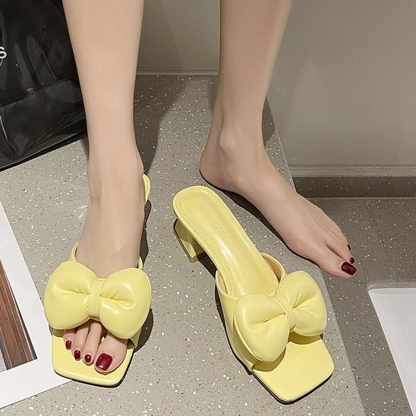 slippers rimocy 2021 fashion bow square heels women yellow open toe summer shoes woman pu leather slip on party slides female, Black
slippers rimocy 2021 fashion bow square heels women yellow open toe summer shoes woman pu leather slip on party slides female, Black