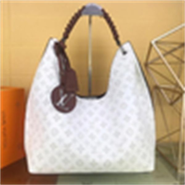 body bags designer evening iconic luxury handles shoulder m53188 totes cross taurillon bag clutches handbag handbags
body bags designer evening iconic luxury handles shoulder m53188 totes cross taurillon bag clutches handbag handbags