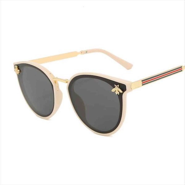 brand designer cat eye sunglasses women bee sun glasses female vintage black mirror gradient metal fashion oculos, White;black
brand designer cat eye sunglasses women bee sun glasses female vintage black mirror gradient metal fashion oculos, White;black
