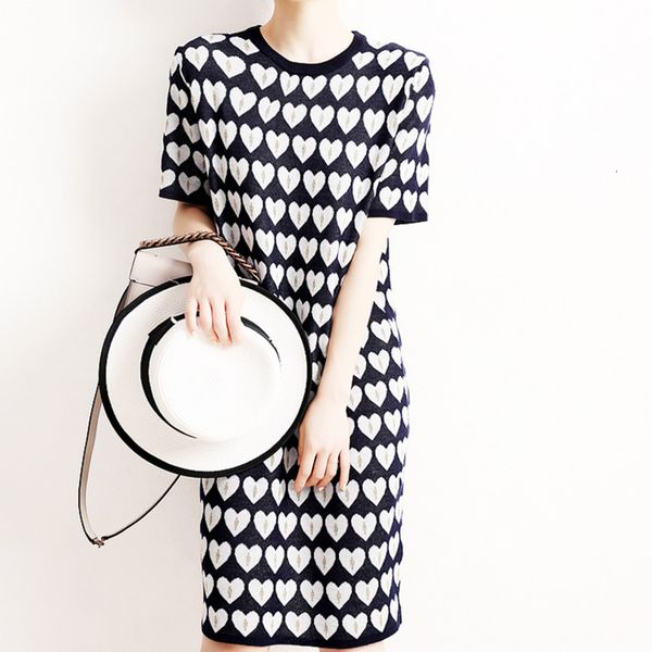 casual dresses retro dress, heart-print for women, women's knitted dress with short sleeves, jacquard, elegant, spring, diyp, Black;gray
casual dresses retro dress, heart-print for women, women's knitted dress with short sleeves, jacquard, elegant, spring, diyp, Black;gray