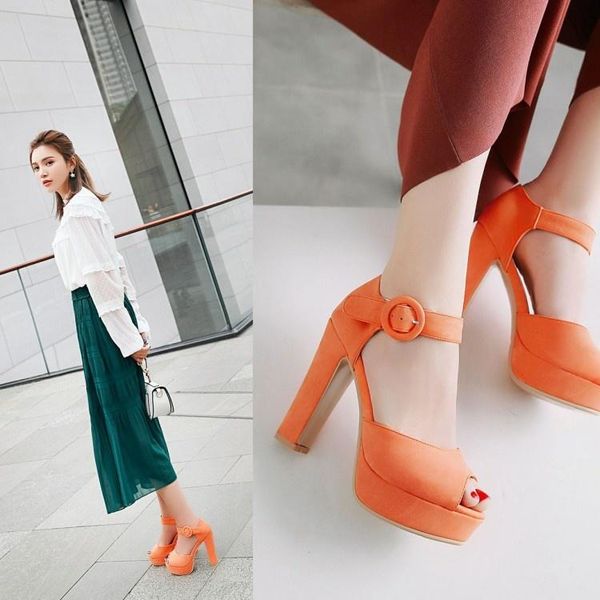 dress shoes summer sweet one button thick heel waterproof platform fish mouth sandals, Black
dress shoes summer sweet one button thick heel waterproof platform fish mouth sandals, Black