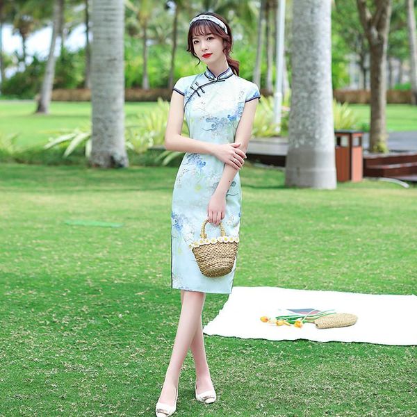 ethnic clothing vintage women mandarin collar slim flower printed satin qipao short sleeve knee-length rayon cheongsam chinese wedding dress, Red
ethnic clothing vintage women mandarin collar slim flower printed satin qipao short sleeve knee-length rayon cheongsam chinese wedding dress, Red