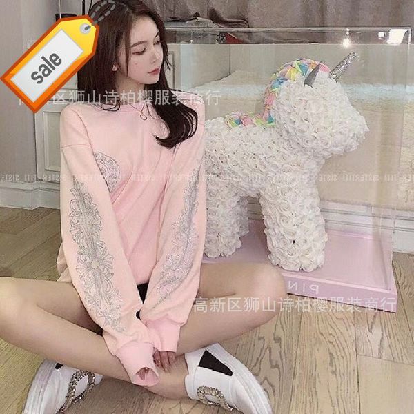brand 2022 fashion autumn new croix new ch couple men's and women's loose round neck long sleeve sweater, Black
brand 2022 fashion autumn new croix new ch couple men's and women's loose round neck long sleeve sweater, Black