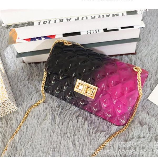 2020 new portable messenger bag trend color 31 contrast mini shell transparent beach color jelly bag25, Red;black
2020 new portable messenger bag trend color 31 contrast mini shell transparent beach color jelly bag25, Red;black