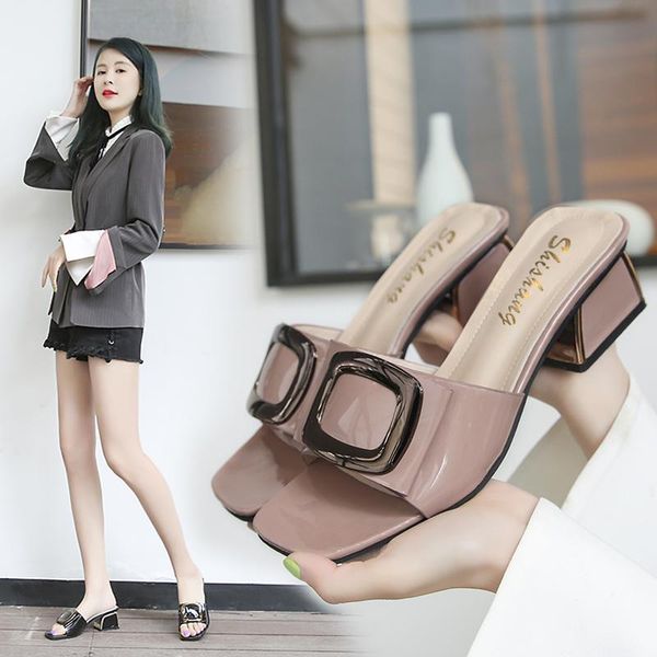 square heel shoes womens slippers outdoor luxury slides heeled mules rivet pantofle block designer high soft 2021 metal, Black
square heel shoes womens slippers outdoor luxury slides heeled mules rivet pantofle block designer high soft 2021 metal, Black