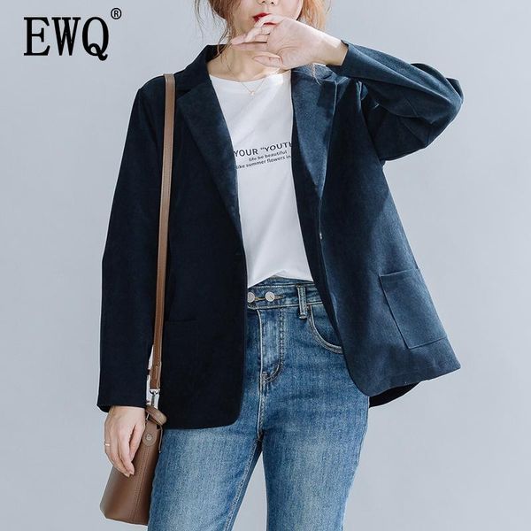 one button blazer large women's long sleeve lapel double pocket side slit suit coat women fashion tide 2021 autumn gd481 suits & blazer, White;black
one button blazer large women's long sleeve lapel double pocket side slit suit coat women fashion tide 2021 autumn gd481 suits & blazer, White;black