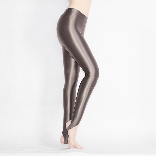 lunamy 2021 glossy stirrup stockings women shiny pantyhose dance pants shimmery sports yoga pants glitter female tights, Black
lunamy 2021 glossy stirrup stockings women shiny pantyhose dance pants shimmery sports yoga pants glitter female tights, Black