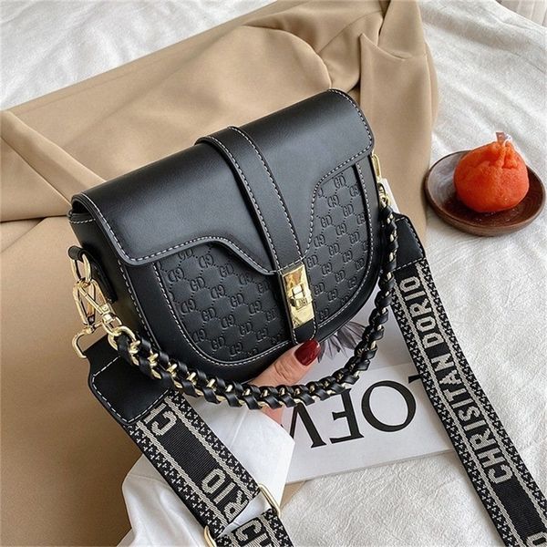 70% off deals online spring and summer new fashion single shoulder women's bag versatile messenger simple hand broadband saddle
70% off deals online spring and summer new fashion single shoulder women's bag versatile messenger simple hand broadband saddle