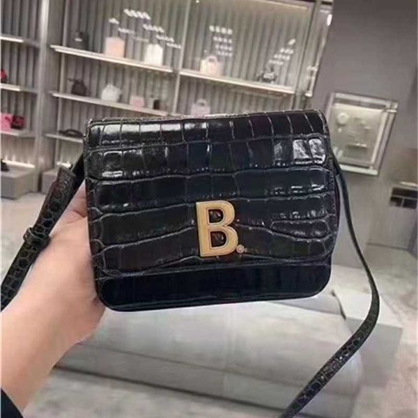 women luxurys designers bags 2021 womens handbags purses designer crossbody wallet bag louisbags_18 b crocodile box cowhide small square tof
women luxurys designers bags 2021 womens handbags purses designer crossbody wallet bag louisbags_18 b crocodile box cowhide small square tof