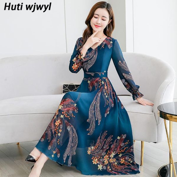 casual dresses 2021 autumn vintage 3xl plus size printed chiffon midi dress boho long sleeve beach maxi elegant female bodycon vestidos, Black;gray
casual dresses 2021 autumn vintage 3xl plus size printed chiffon midi dress boho long sleeve beach maxi elegant female bodycon vestidos, Black;gray