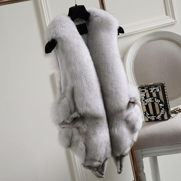 women's fur & faux vest autumn winter wear head coat body 2021 fxfurs fashion full pelt v-neck, Black
women's fur & faux vest autumn winter wear head coat body 2021 fxfurs fashion full pelt v-neck, Black