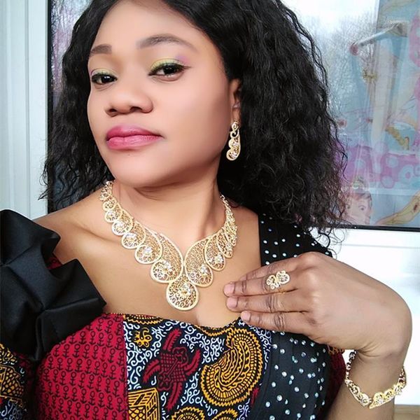 earrings & necklace right 2021 fashion african beads jewelry set brand noble gold bridal sets wholesale nigerian woman wedding, Silver
earrings & necklace right 2021 fashion african beads jewelry set brand noble gold bridal sets wholesale nigerian woman wedding, Silver