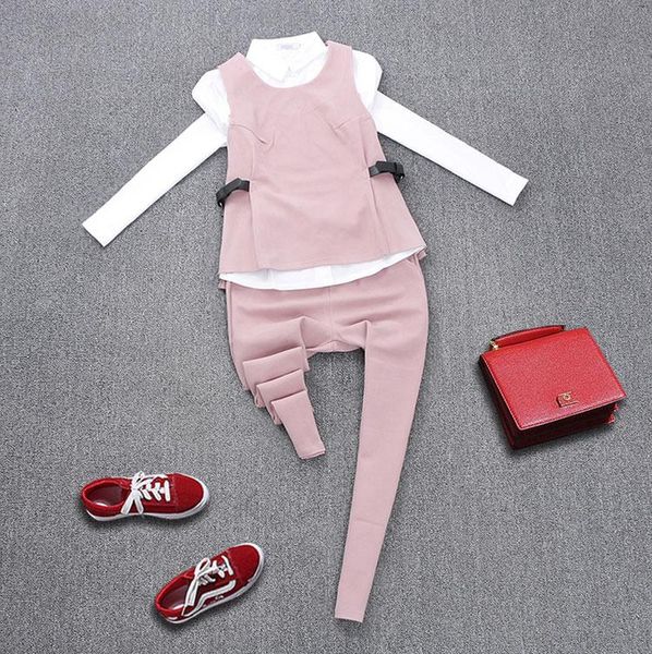 women's two piece pants european 2021 small suit autumn and winter temperament vest foreign shirt three sets, White
women's two piece pants european 2021 small suit autumn and winter temperament vest foreign shirt three sets, White