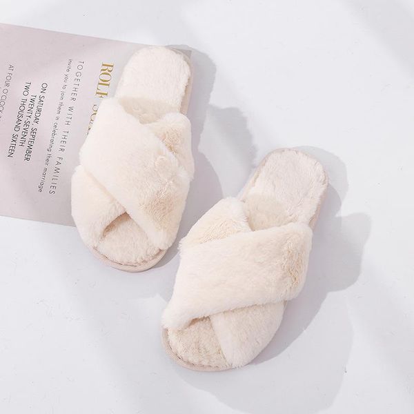 slippers cotton women's cute home cross wool wear autumn and winter fashion, Black
slippers cotton women's cute home cross wool wear autumn and winter fashion, Black