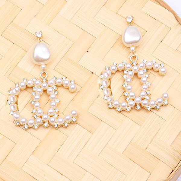 little fragrance earrings long pearl studded tassel earrings with personality and thin beaded earrings accessories black friday, Golden
little fragrance earrings long pearl studded tassel earrings with personality and thin beaded earrings accessories black friday, Golden