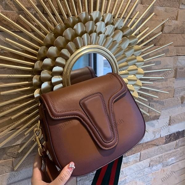 women fashion shoulder bag retro totes bags simple wild classic design mini 22cm handbag purse indiana plain
women fashion shoulder bag retro totes bags simple wild classic design mini 22cm handbag purse indiana plain