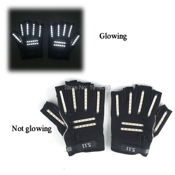 party decoration upgrade led flashing gloves 1pair(2pcs) glowing dance supplies bright for carnival supplie
party decoration upgrade led flashing gloves 1pair(2pcs) glowing dance supplies bright for carnival supplie