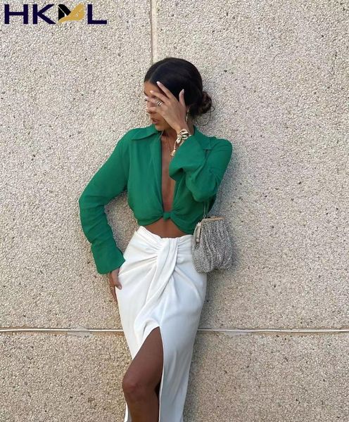 women's blouses & shirts women solid color v neck streetwears vintage elegant casual shirt chic blusas 2021 summer, White
women's blouses & shirts women solid color v neck streetwears vintage elegant casual shirt chic blusas 2021 summer, White