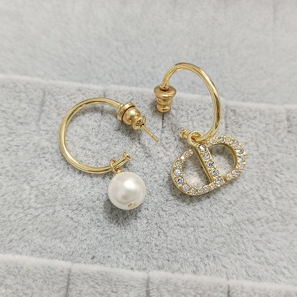 2021 pearl simple full diamond gold geometric women's earrings baroque independent packaging, Golden
2021 pearl simple full diamond gold geometric women's earrings baroque independent packaging, Golden