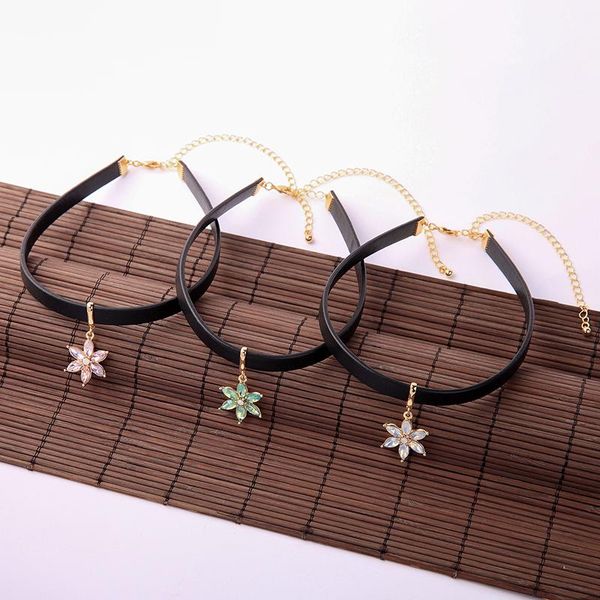 Flower Chokers Necklace Punk Leather Short For Lively Girls Sweater Adjustable Chain Arrival Fashion Jewelry, Golden;silver
Flower Chokers Necklace Punk Leather Short For Lively Girls Sweater Adjustable Chain Arrival Fashion Jewelry, Golden;silver