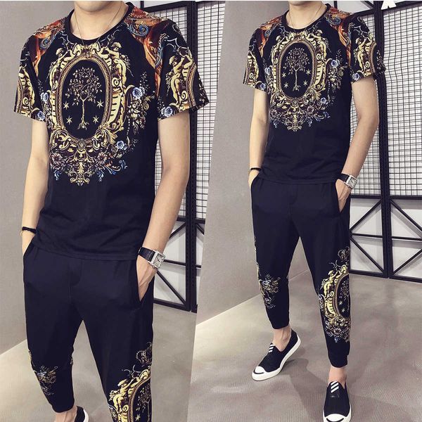 luxury retro sweatsuit casual tshirt pants sets two-piece set tracksuit men street wear social nightclub male clothing 210527, Gray
luxury retro sweatsuit casual tshirt pants sets two-piece set tracksuit men street wear social nightclub male clothing 210527, Gray