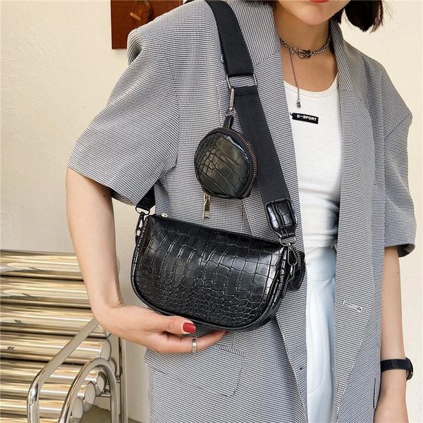 evening bags designer composite bag for women shoulder summer armpit fashion crossbody 2pcs messenger and purse
evening bags designer composite bag for women shoulder summer armpit fashion crossbody 2pcs messenger and purse