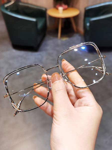 designer sunglasses new double-frame retro fashion men and women big face anti-blue glasses frame super light, White;black
designer sunglasses new double-frame retro fashion men and women big face anti-blue glasses frame super light, White;black