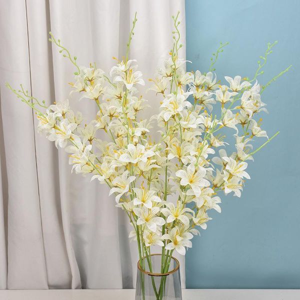 decorative flowers & wreaths 3 pcs artificial lily fake wedding plants home-decoration
decorative flowers & wreaths 3 pcs artificial lily fake wedding plants home-decoration