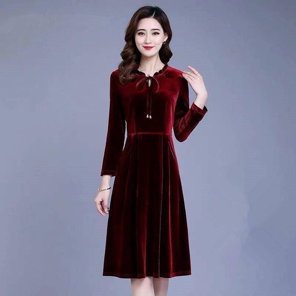 casual dresses 2021 spring autumn women solid oversize lace gold velvet dress female elegant o-neck long sleeve bow lace-up loose vestidos h, Black;gray
casual dresses 2021 spring autumn women solid oversize lace gold velvet dress female elegant o-neck long sleeve bow lace-up loose vestidos h, Black;gray