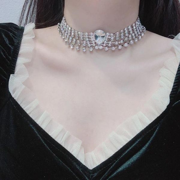 chokers european and american fashion luxury rhinestone exaggerated necklace temperament short retro women's, Golden;silver
chokers european and american fashion luxury rhinestone exaggerated necklace temperament short retro women's, Golden;silver